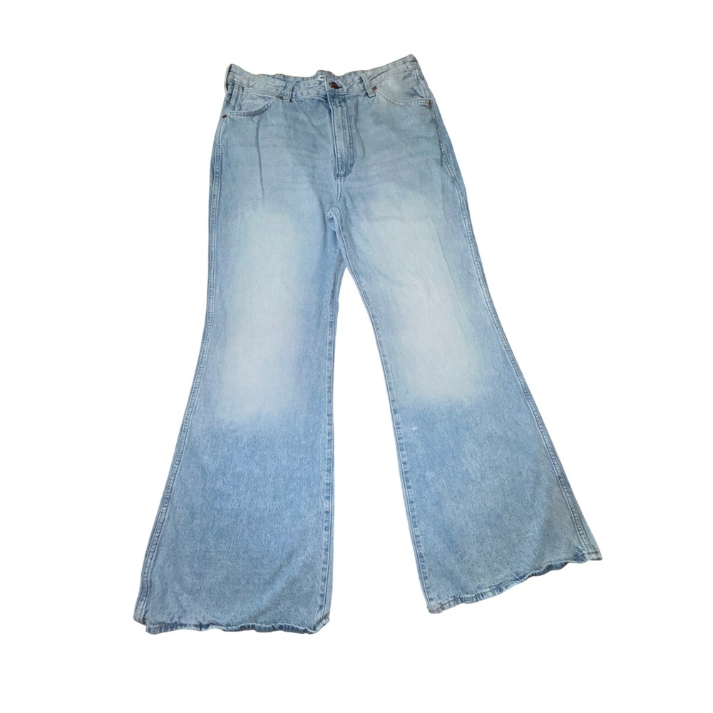 Wrangler Womens High Rise Flare Jeans Light Wash Blue Wide Leg 32x31